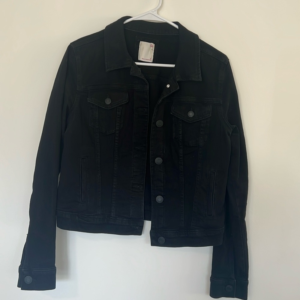 NWOT Black Denim Jacket